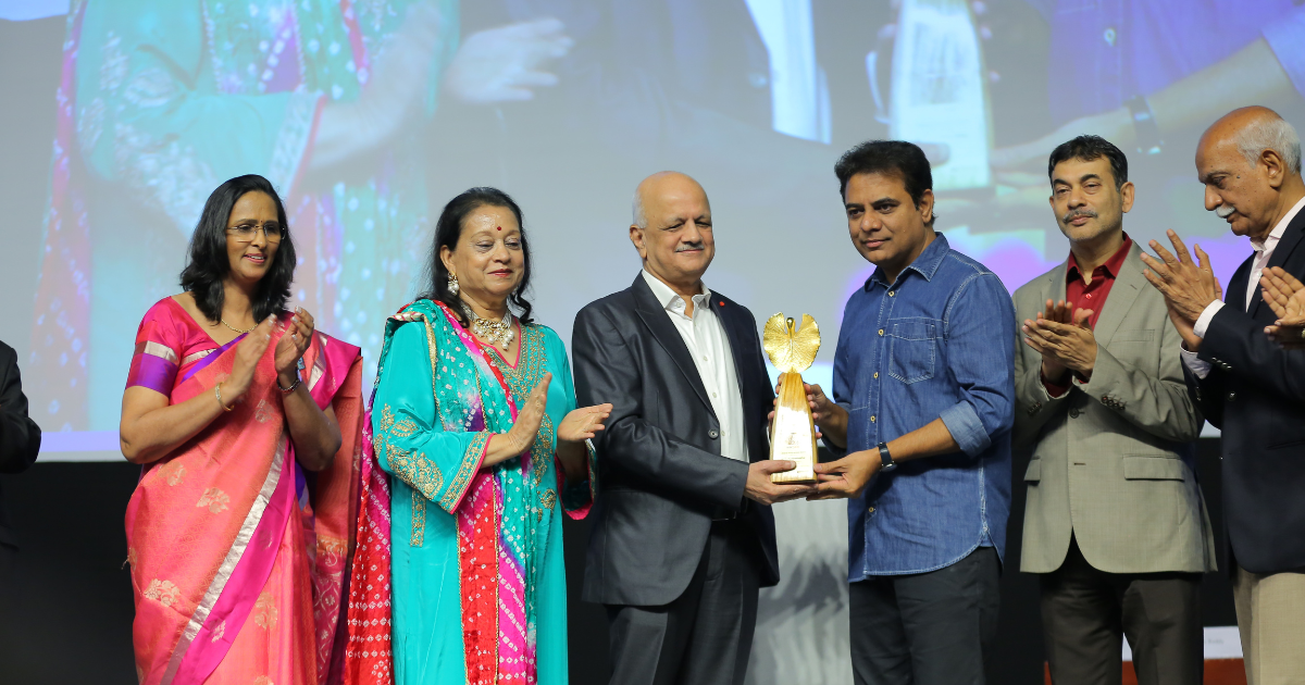 R. Chandrashekhar, Presented with Lifetime Achievement Award by HYSEA